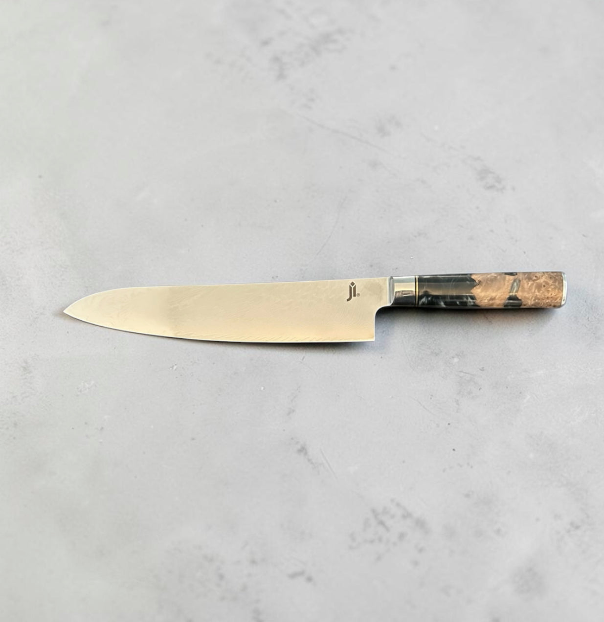 JI 'Tatsu' Chef knife Damascus 9.3"