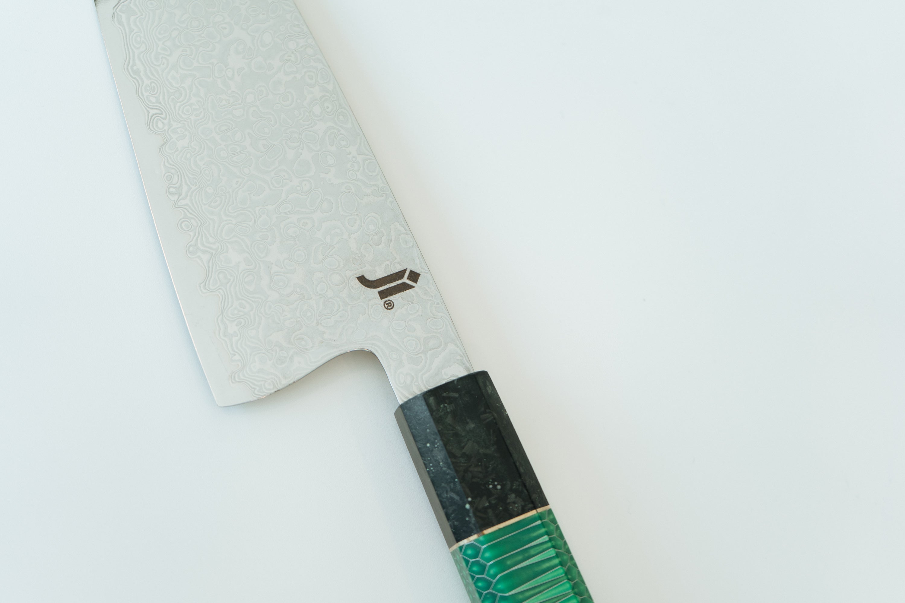 JI Gurīndoragon Chef Knife 8"